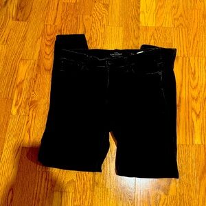 Lucky brand black denim jeans. Size 8. 26” inseam. Good condition.
